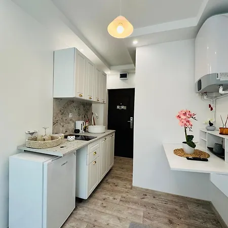 Apartment Urban For A Real Ghetto Experience Craiova