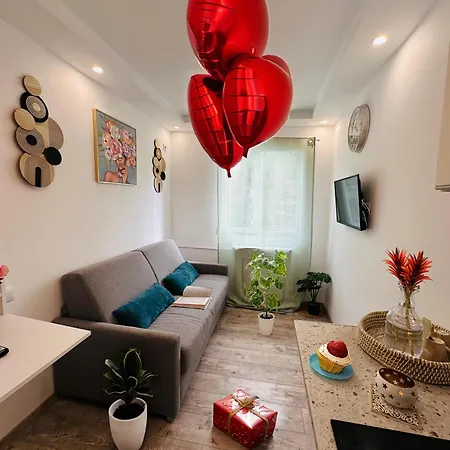 Urban For A Real Ghetto Experience Apartment *