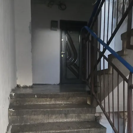 Apartment Urban For A Real Ghetto Experience *